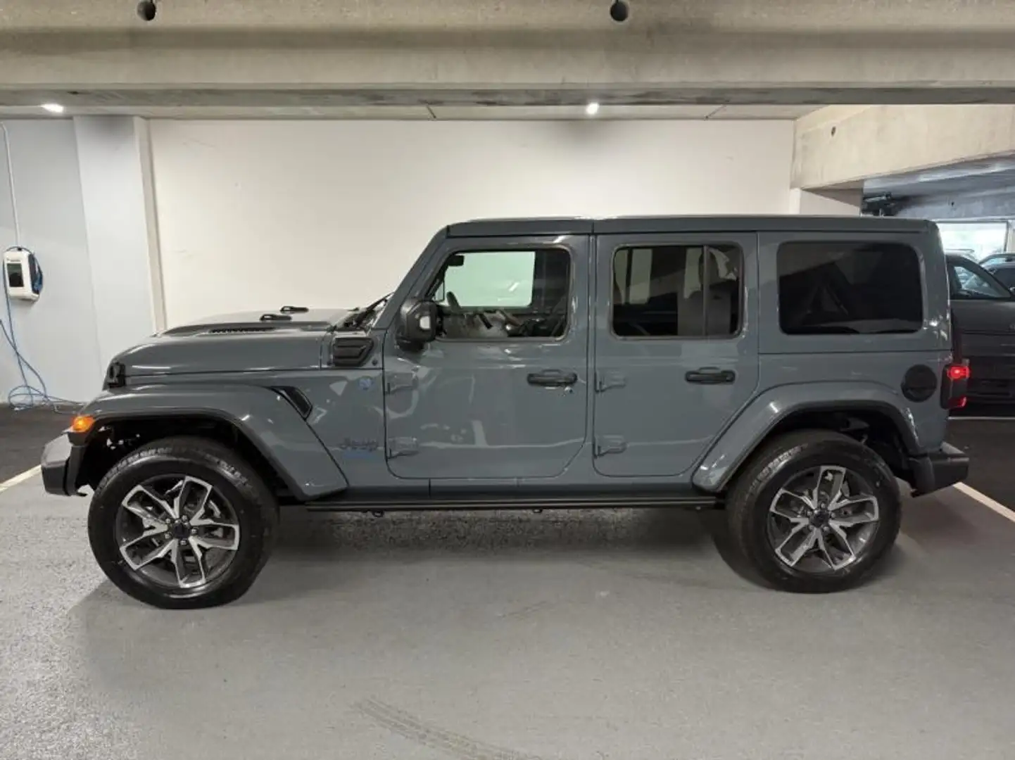 Jeep Wrangler 2.0 T 380ch 4xe Sahara Command Trac - 2