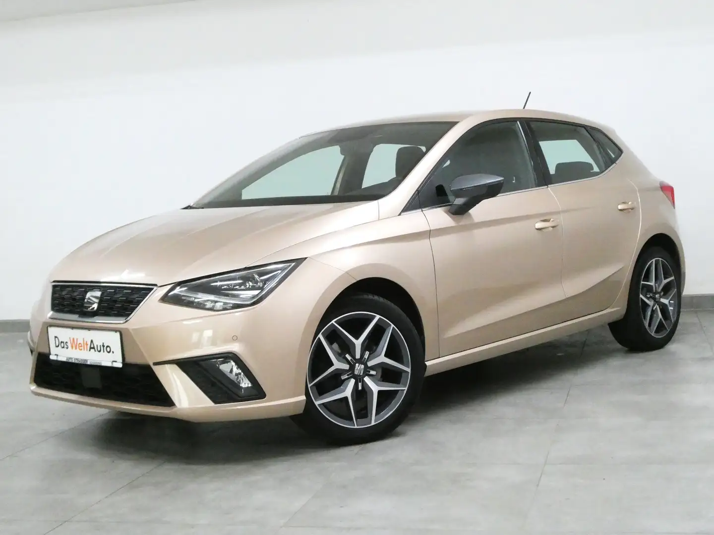 SEAT Ibiza Xcellence LED Navi ACC Beats FullLink R-Kamera 17" Gold - 1