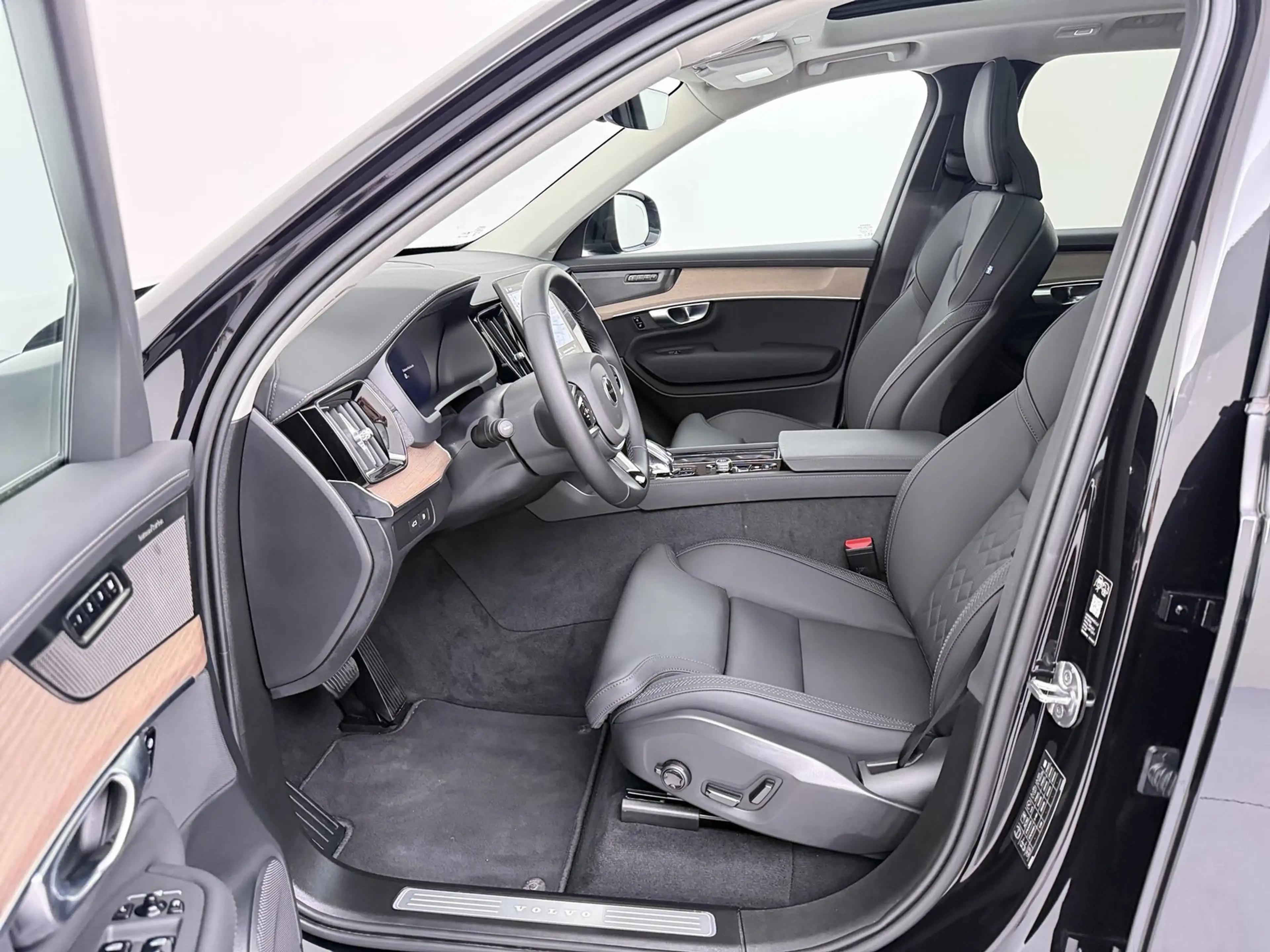 Volvo XC90 T8 Plus Dark Plug-In Hybrid AWD HUD FACEL. — photo 12