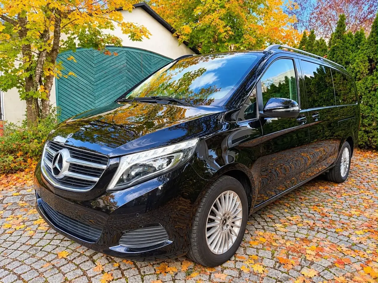 Mercedes-Benz V 250