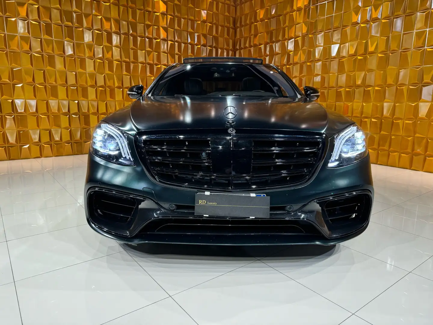 Mercedes-Benz S 350 d  4matic Pacchetto 63 AMG restyling 2020 wrapping Schwarz - 2