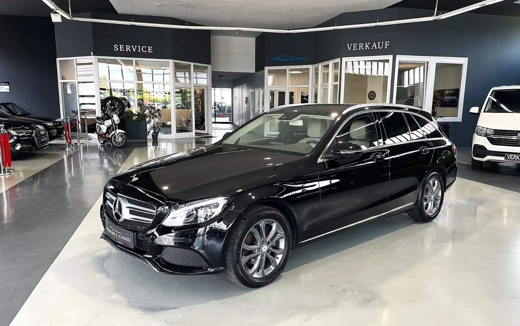 Mercedes-Benz C 220 C220d T-Mo 4Mat LED,Airmatic,Navi,Leder,Akustik Schwarz - 1