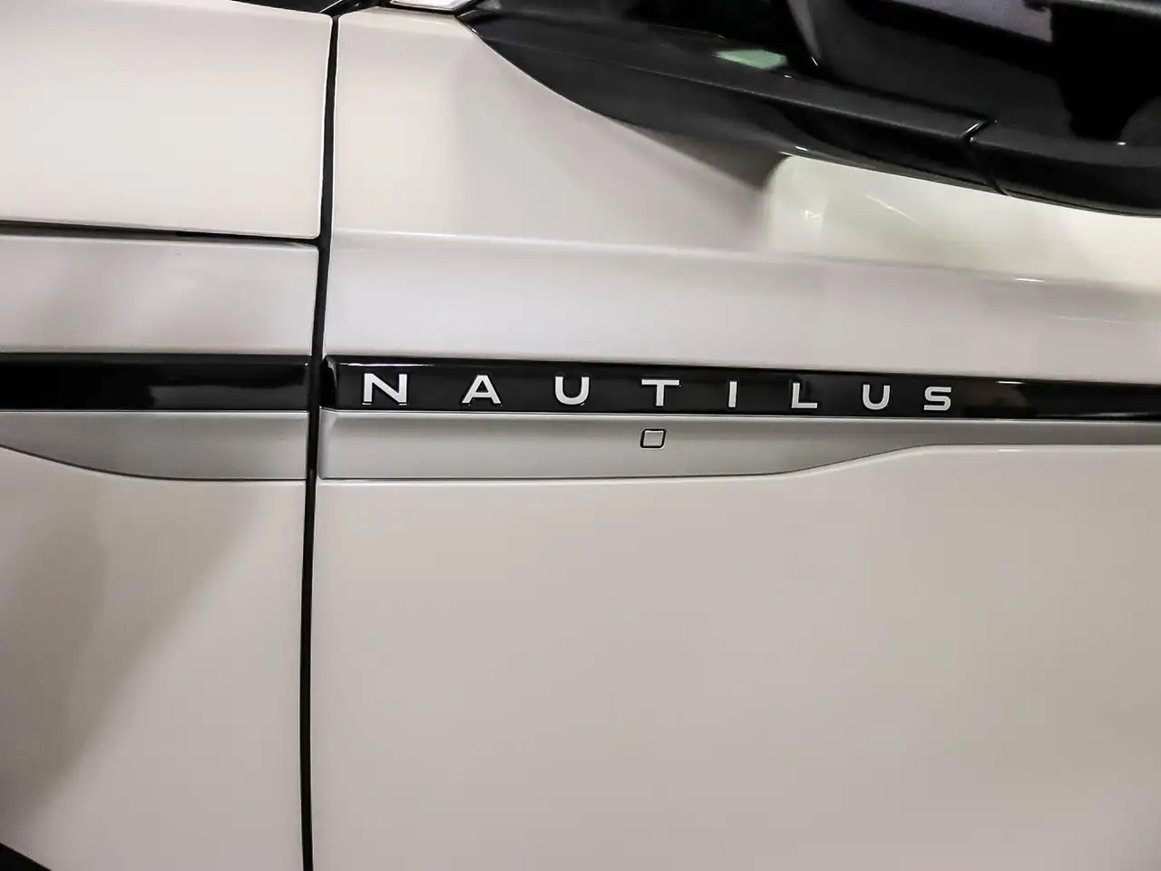 Lincoln Nautilus снимка Lincoln Nautilus
