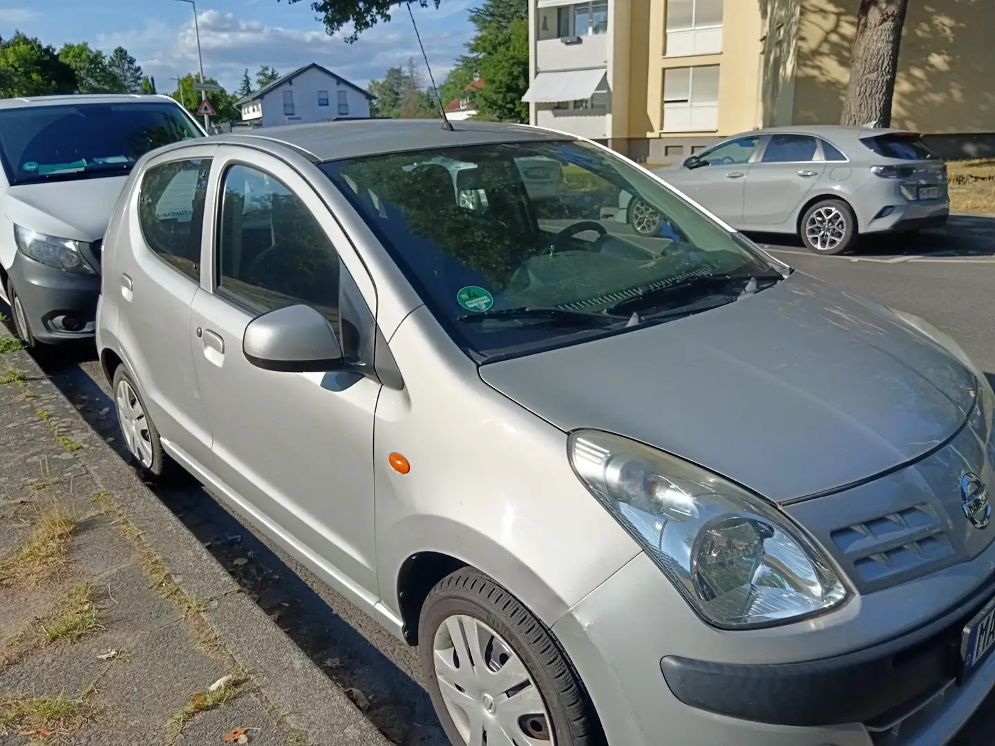 Nissan Pixo Pixo 1.0 acenta Silber - 2