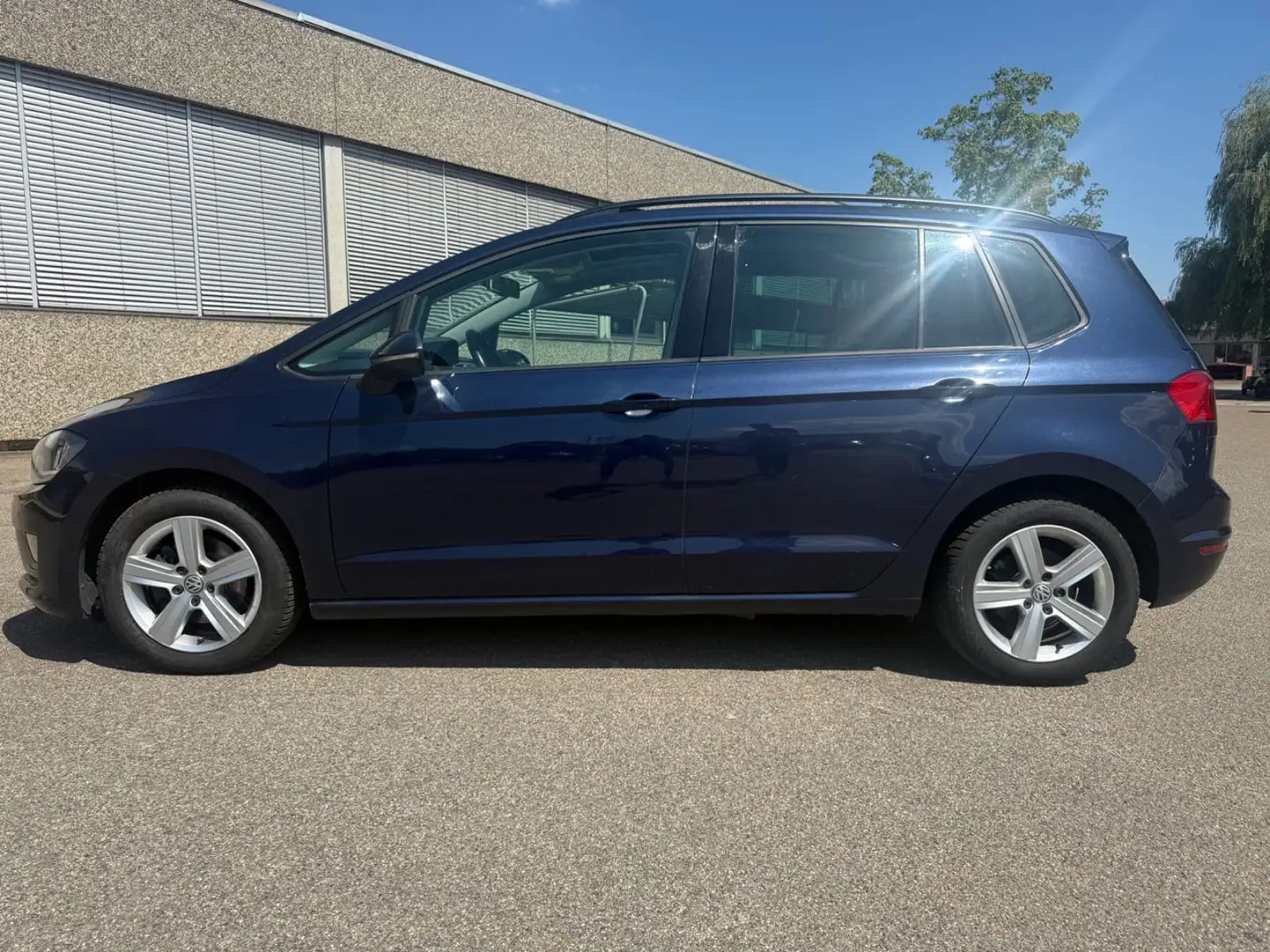 Volkswagen Golf Sportsvan VII Comfortline Panoramadach Blau - 2