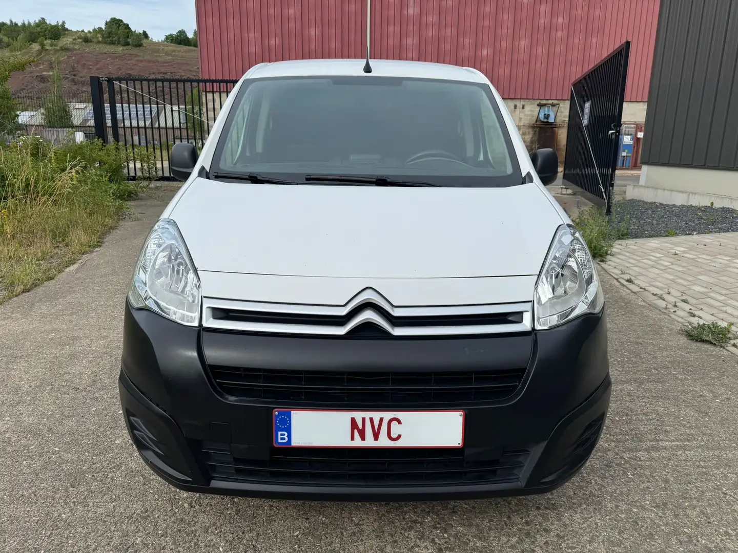 Citroen Berlingo 1.6HDI AUTOMATIQUE 100 CV GPS/Carplay/3 Pl/Aide Ar Blanc - 2
