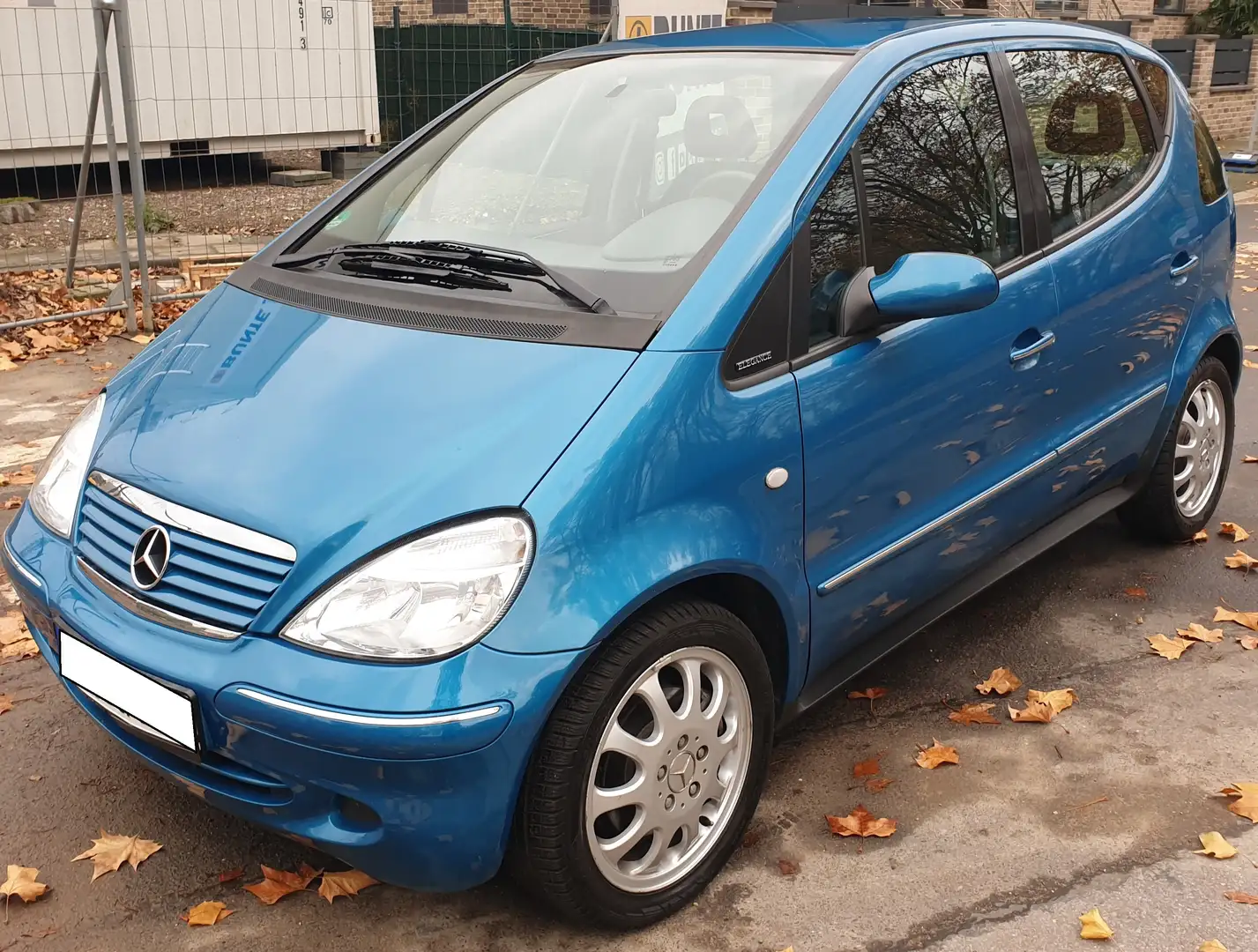 Mercedes-Benz A 190 A-Klasse Lang Elegance, AUTOMATIK,TÜV NEU Blau - 1