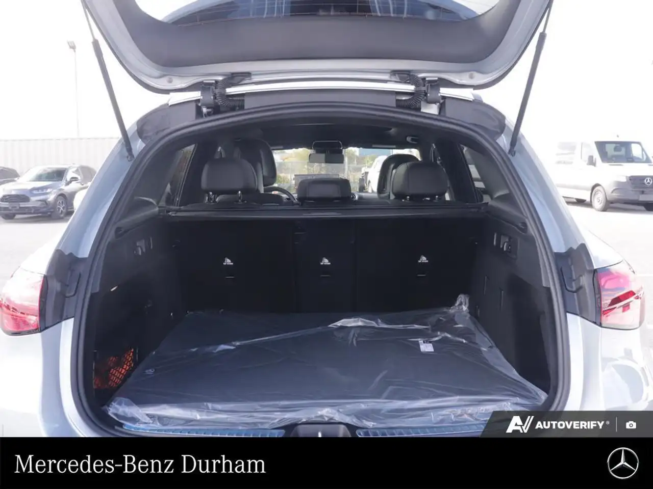 Mercedes-Benz GLC fotografie Mercedes-Benz GLC