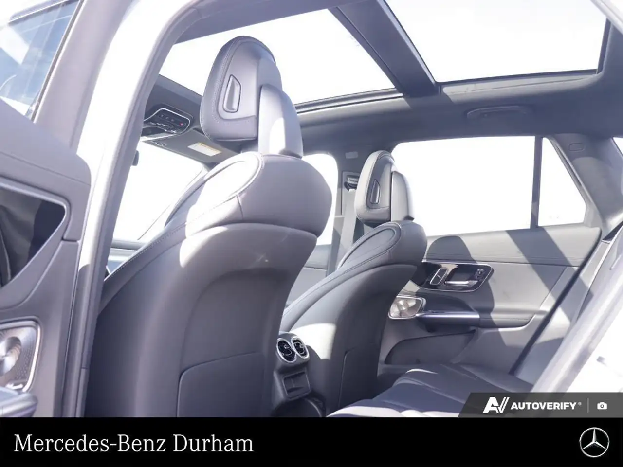 Mercedes-Benz GLC fotografie Mercedes-Benz GLC