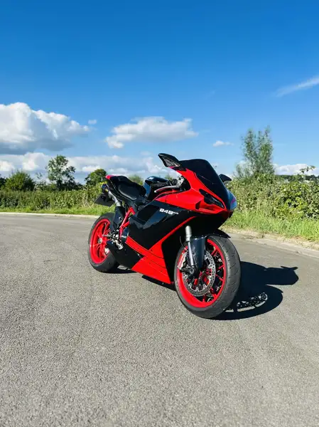 Ducati 848 - foto 4