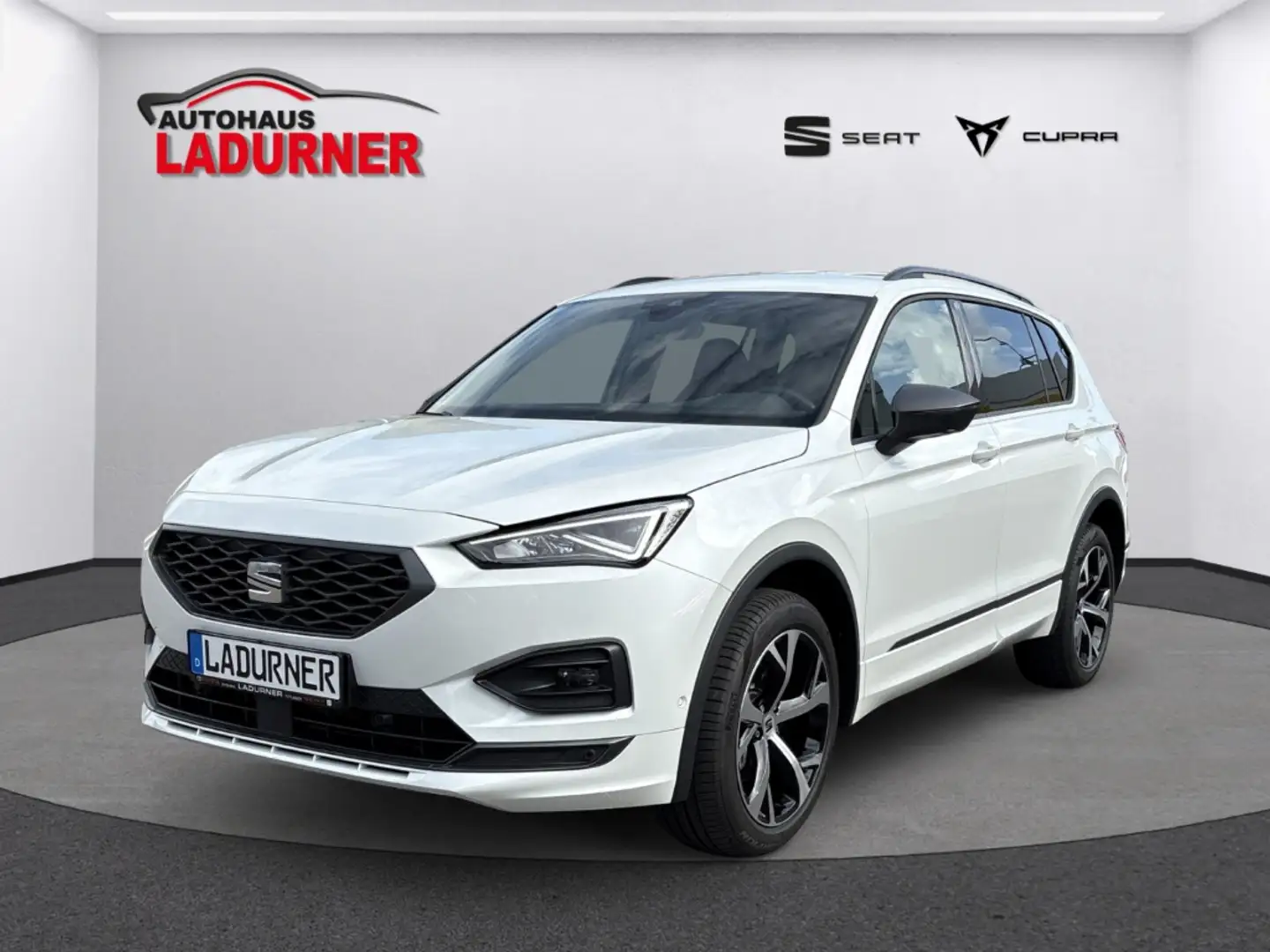 SEAT Tarraco FR 2.0TDI DSG *LED+NAVI+AHK* 329€mtl Weiß - 2