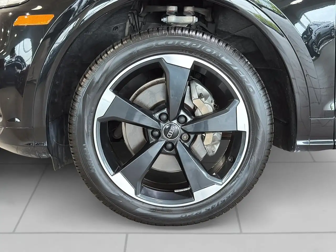 Audi Q5 снимка Audi Q5