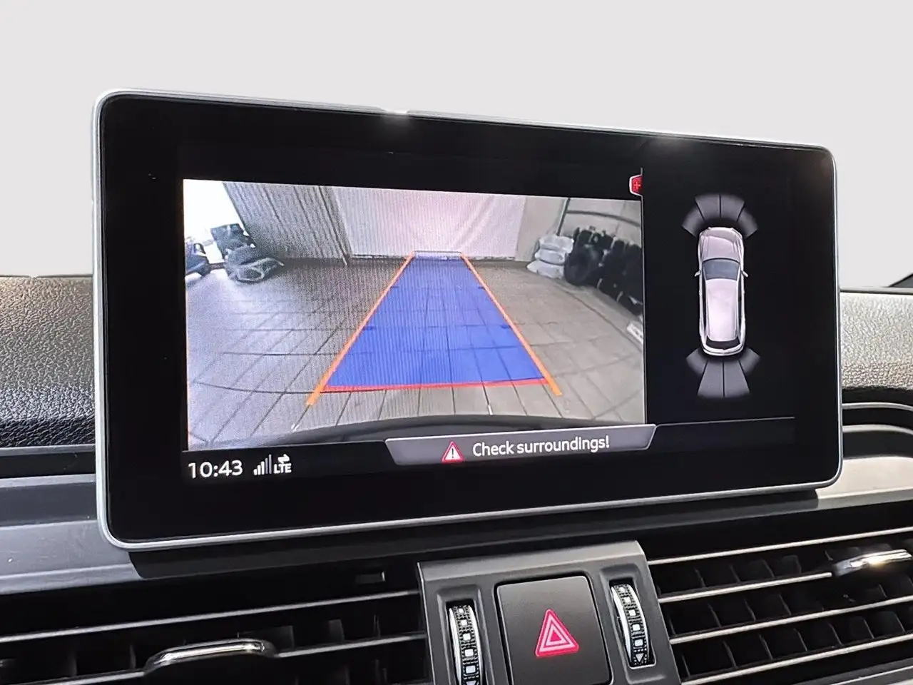 Audi Q5 снимка Audi Q5