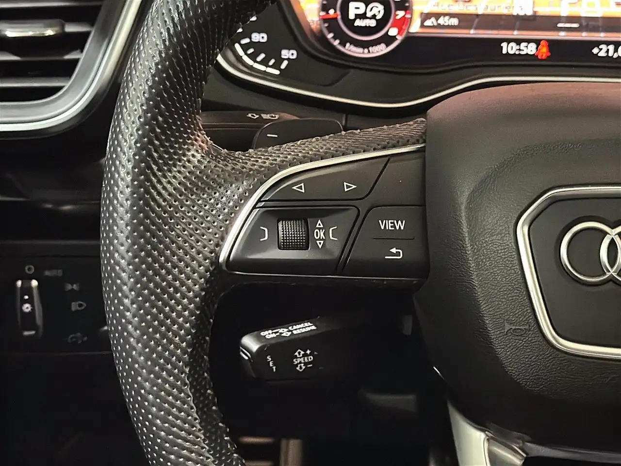 Audi Q5 снимка Audi Q5
