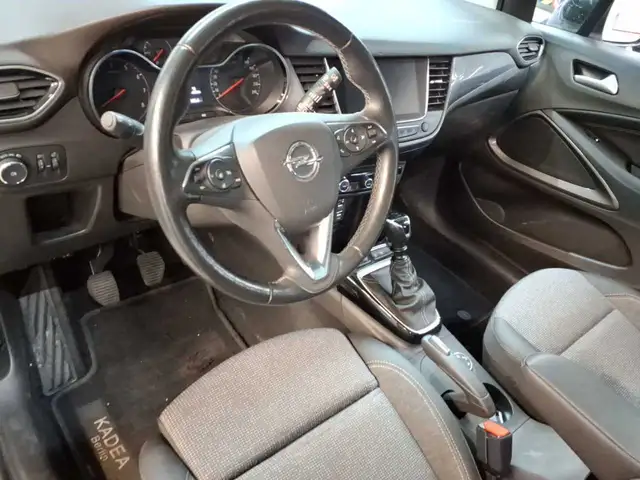 Opel Crossland view 9