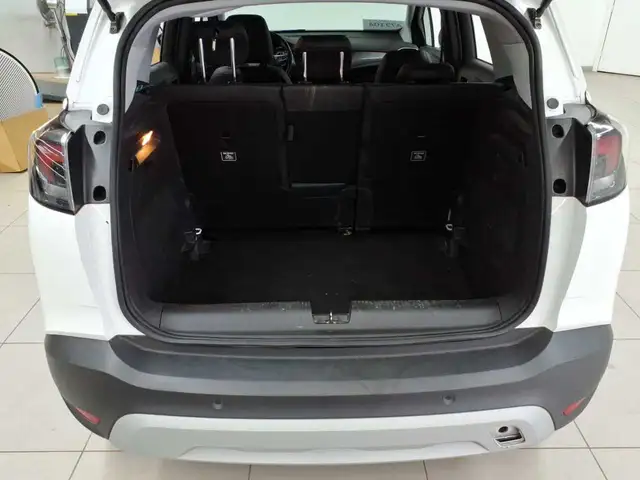 Opel Crossland view 15