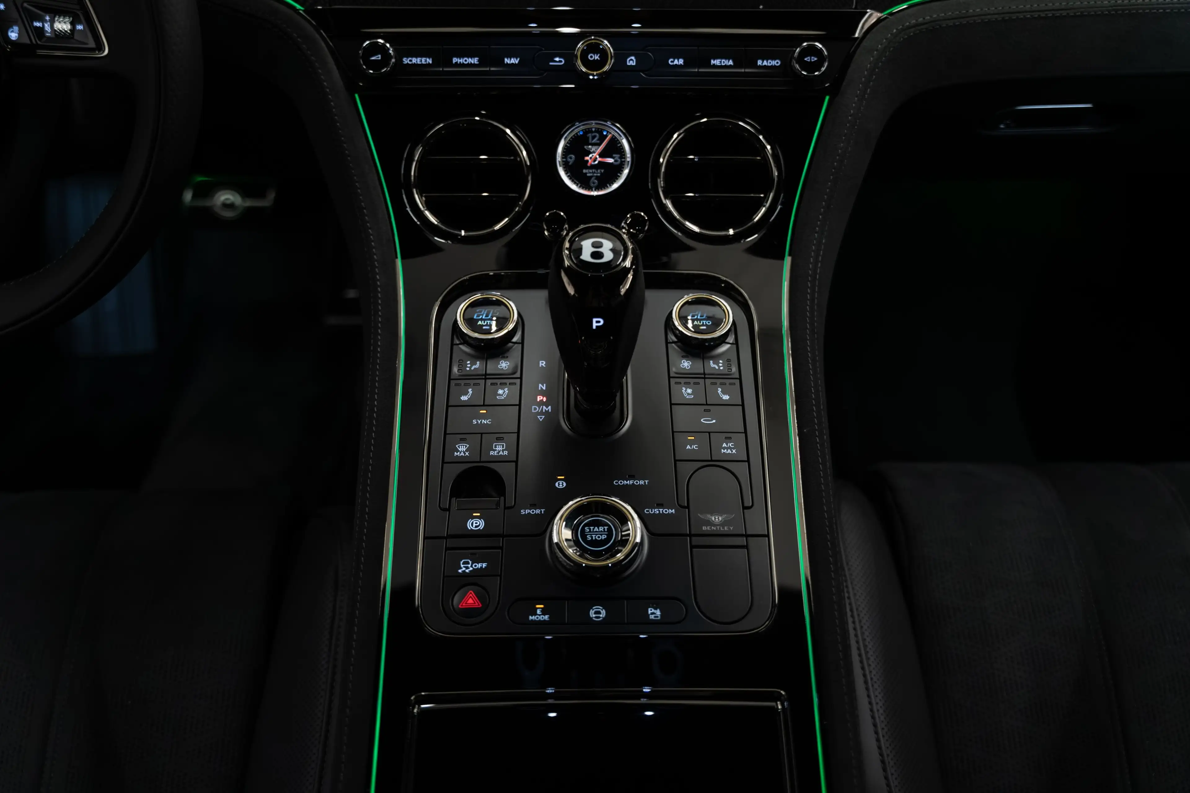 Bentley Continental GT Speed — photo 12