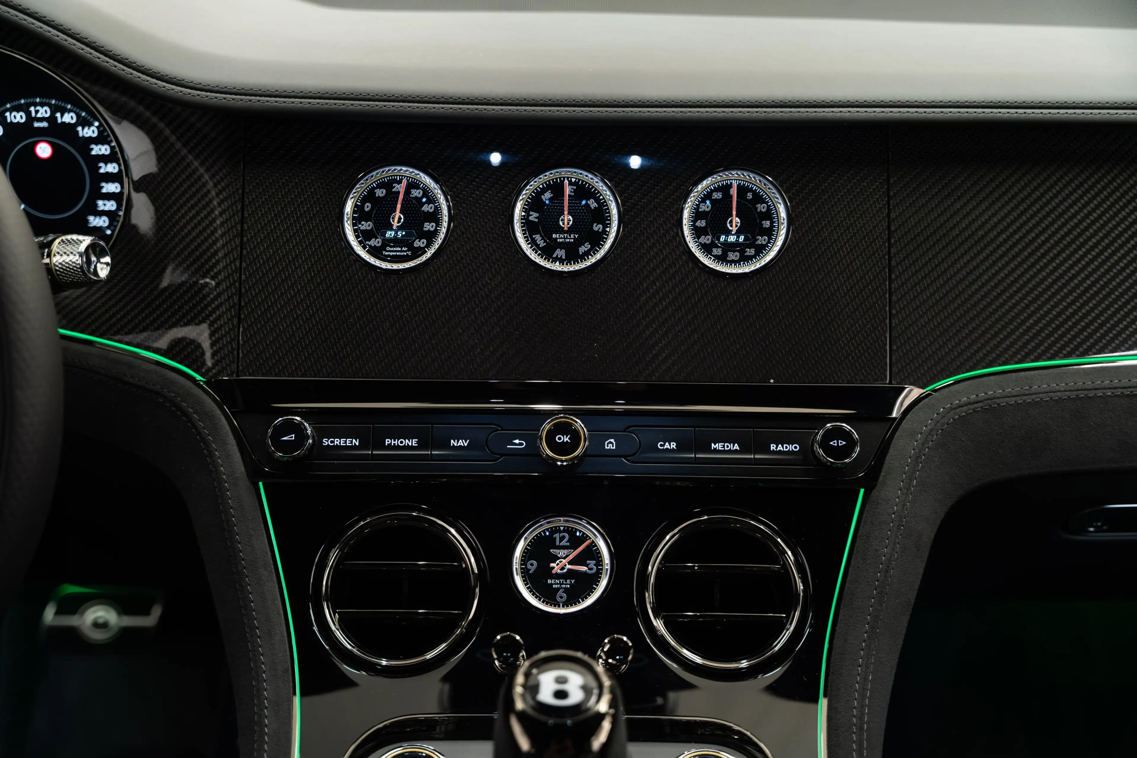 Bentley Continental GT Speed — photo 14