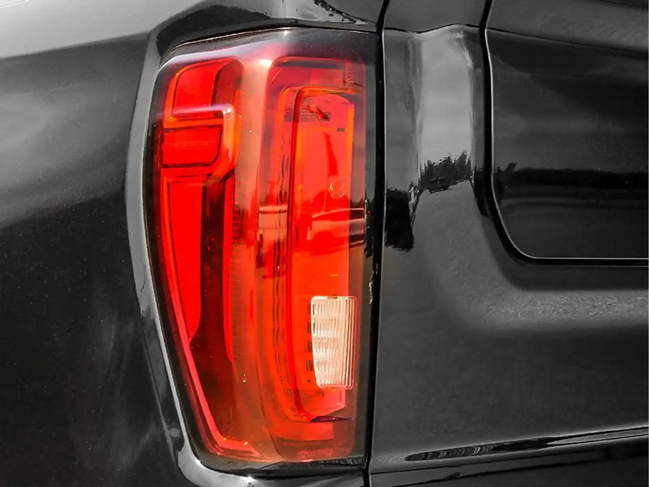 GMC Sierra 1500 photo GMC Sierra 1500
