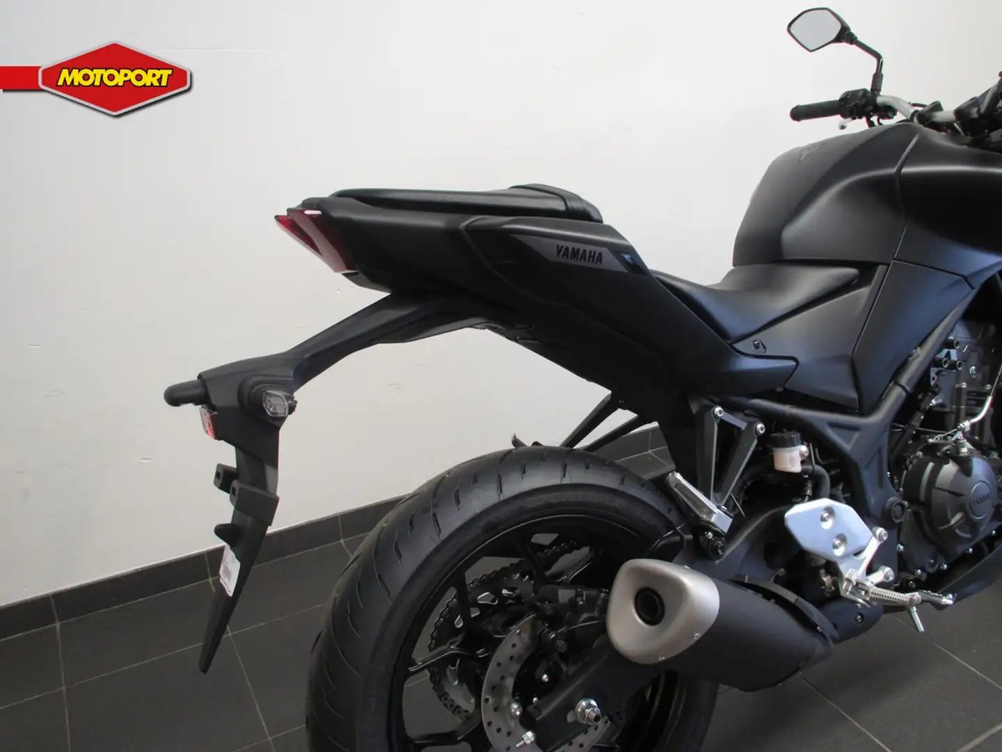 Yamaha MT-03 Noir - 2