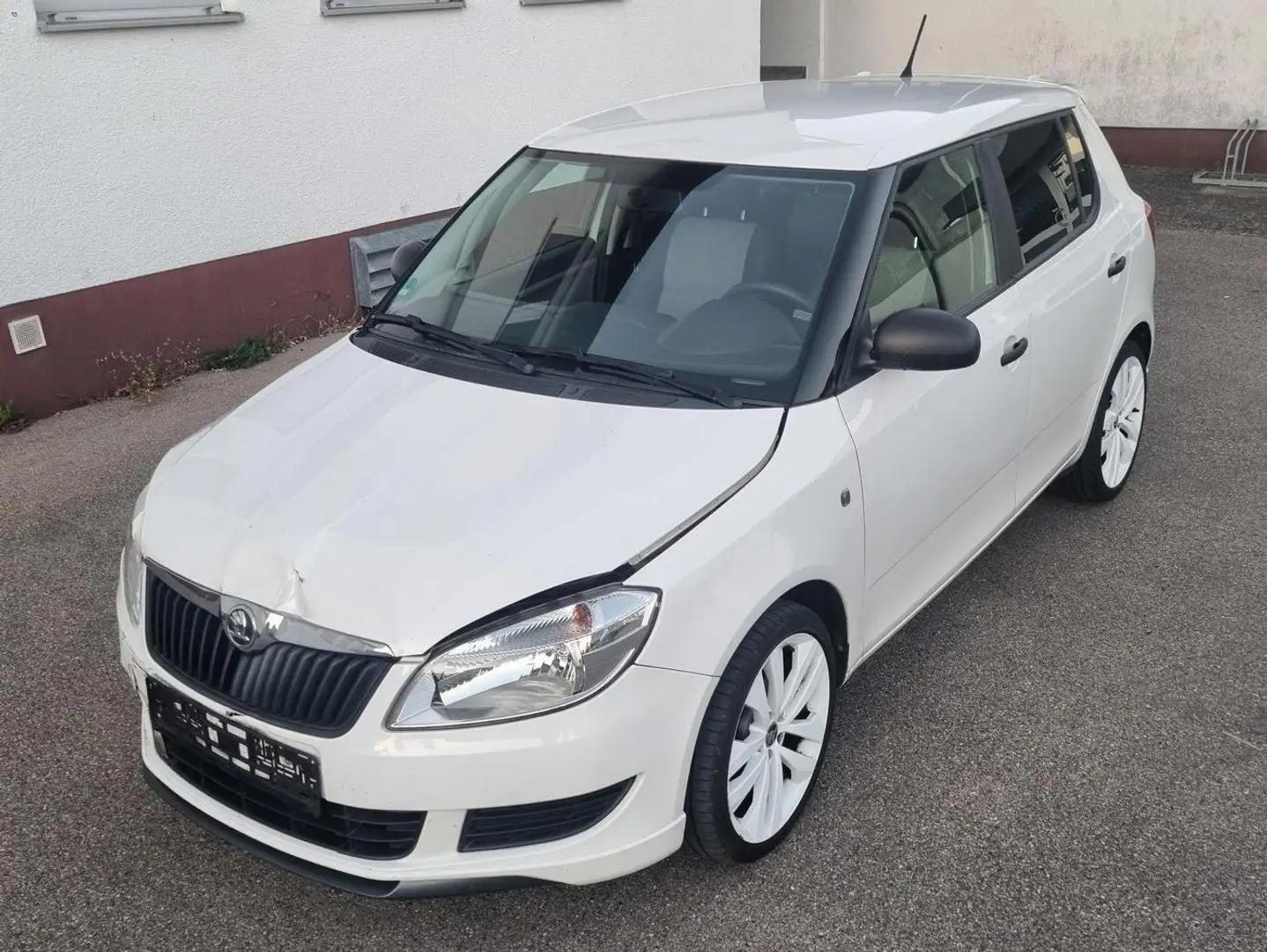 Skoda Fabia Cool Edition Euro 5 2.Hand Klima 70.000 km Weiß - 1