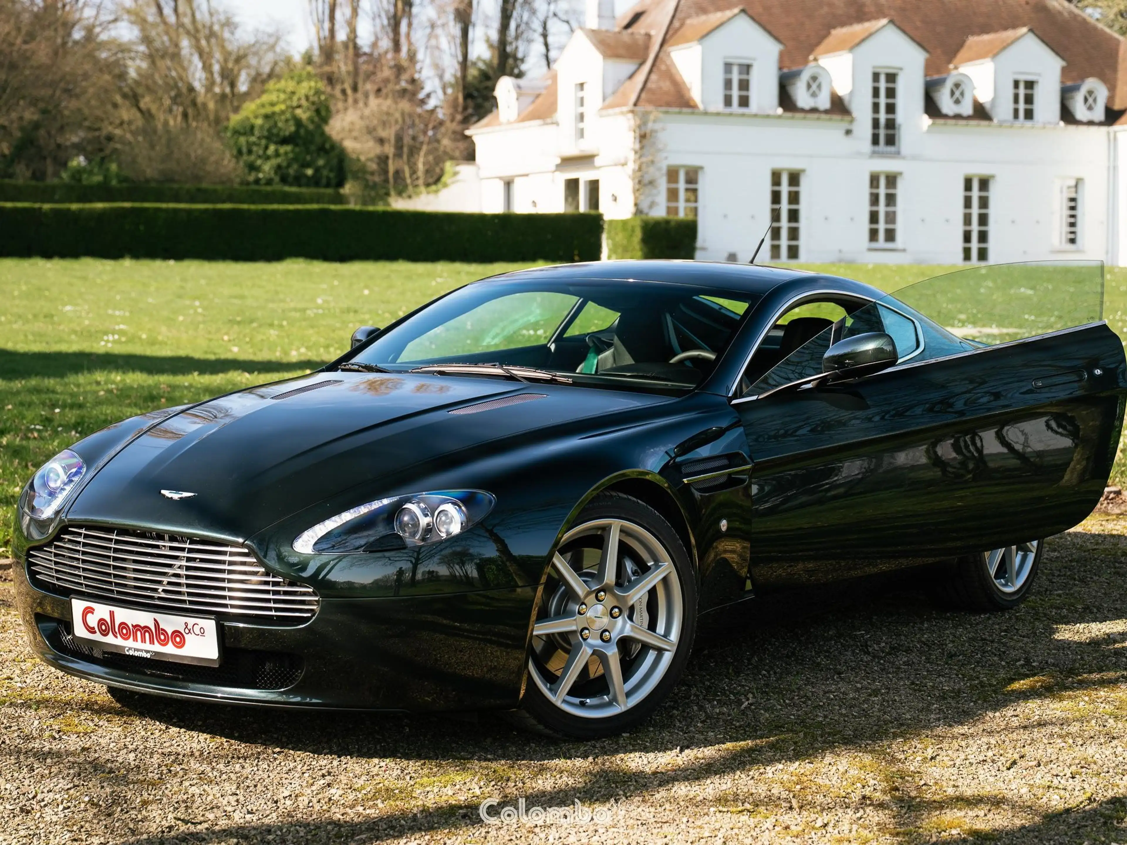 Aston Martin Vantage Ghillies Green - Manual — photo 10