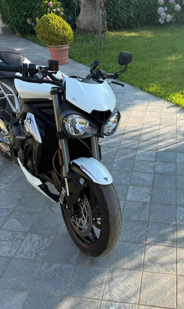 Triumph Street Triple RS 765 rs Bianco - 2
