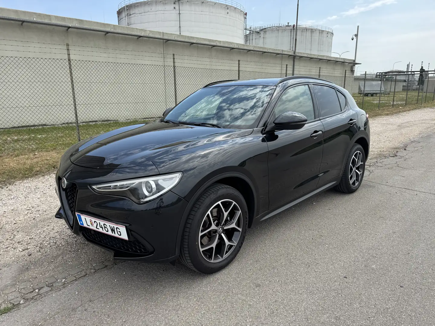 Alfa Romeo Stelvio B-Tech 2,2 ATX AWD - 1