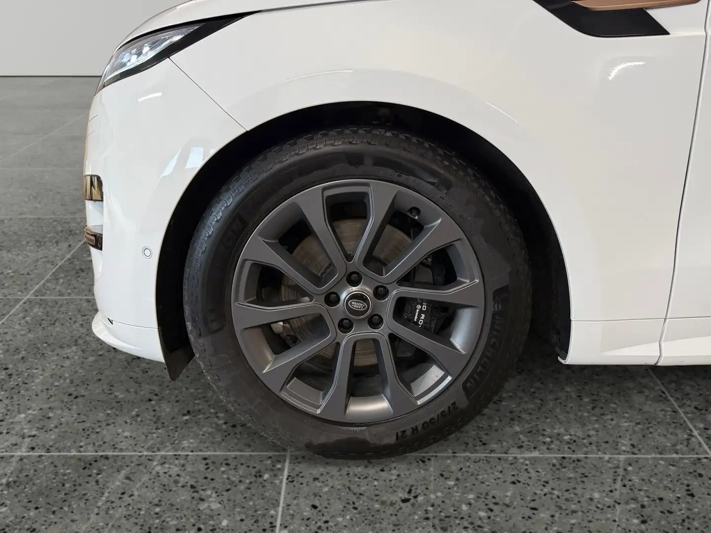 Land Rover Range Rover Sport 3.0d i6 mhev Dynamic SE awd 300cv auto Bianco - 2