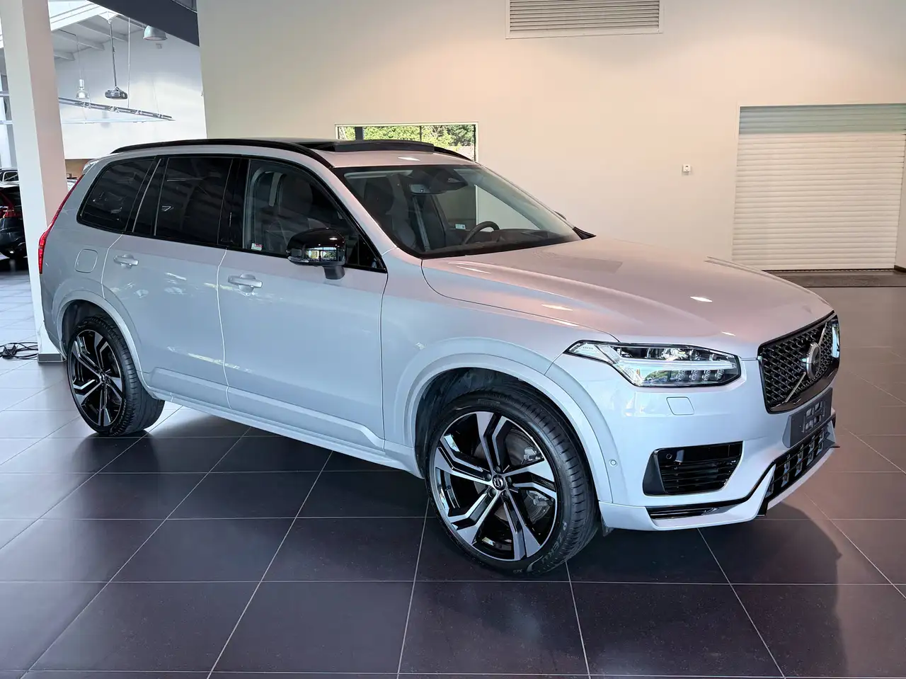 Volvo XC90 T8 PHEV Ultra Dark, Massage Seats, 360 Camera, Bowers & Wilkins Sound,, миниатюра 2