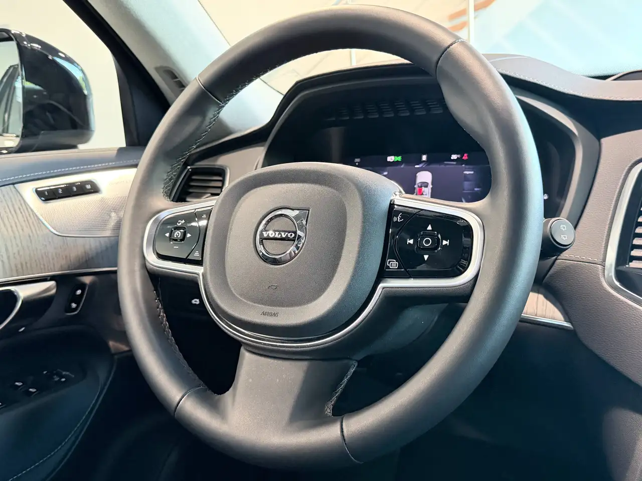 Volvo XC90 T8 PHEV Ultra Dark, Massage Seats, 360 Camera, Bowers & Wilkins Sound,, миниатюра 15