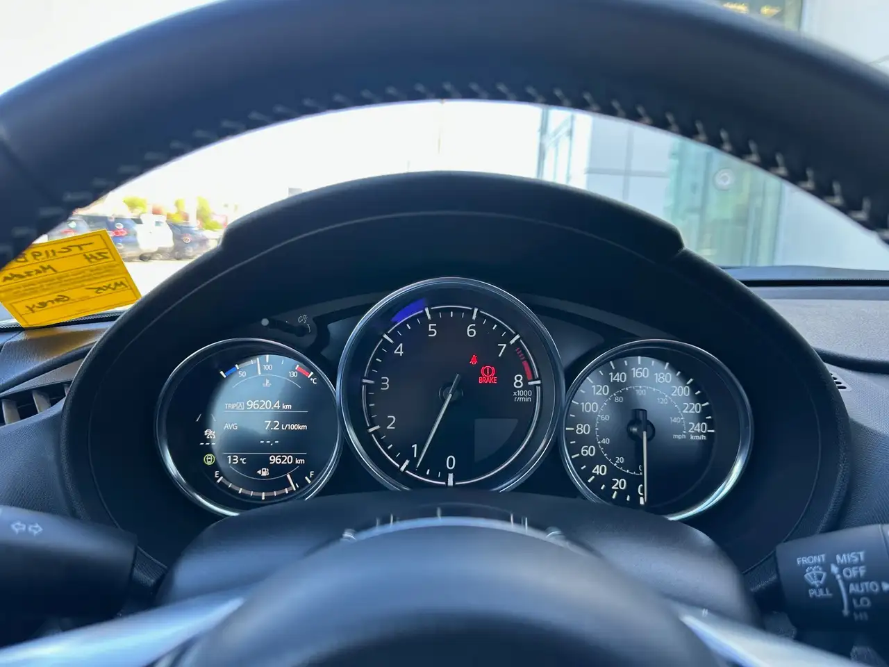Mazda MX-5 Miata снимка Mazda MX-5 Miata