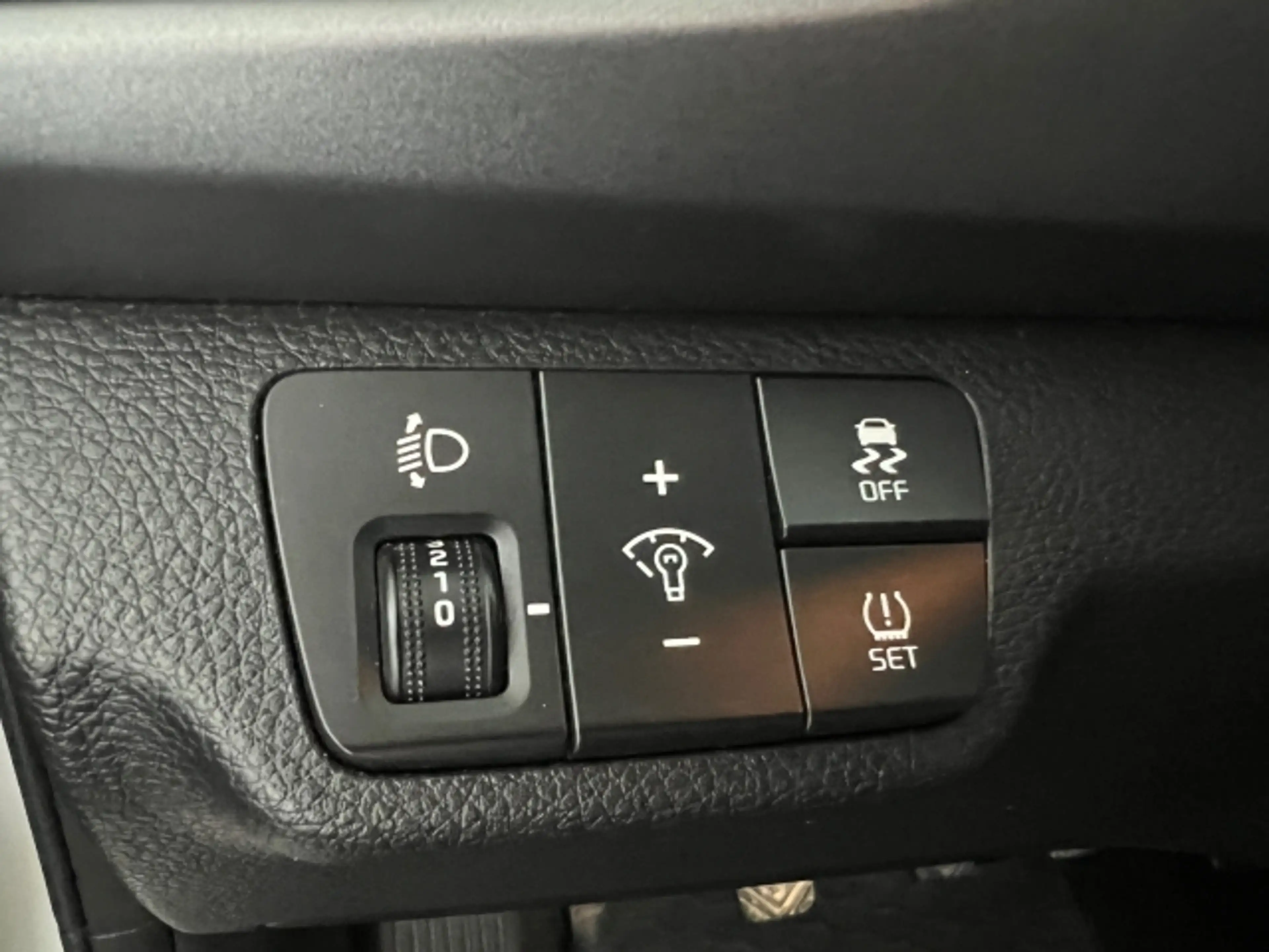 Kia Rio KIA Rio Titan1,25MPI — photo 15