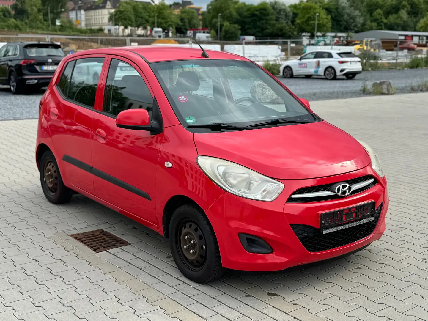 Hyundai i10 i10 1.1 Edition 20 Rot - 1