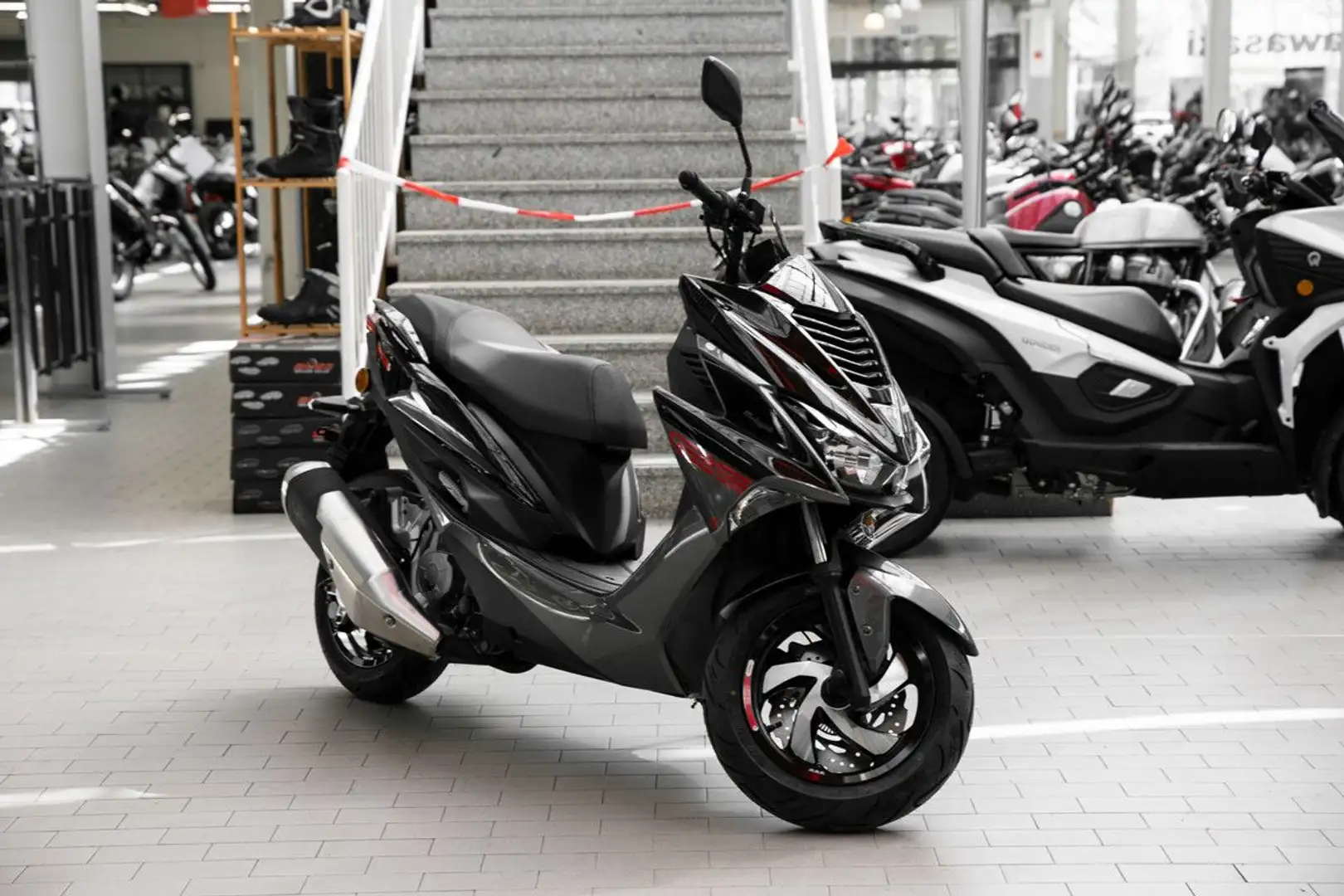 Malaguti Інші Mission 125 ABS, 4 JAHRE WERKSGARANTIE Чорний - 2