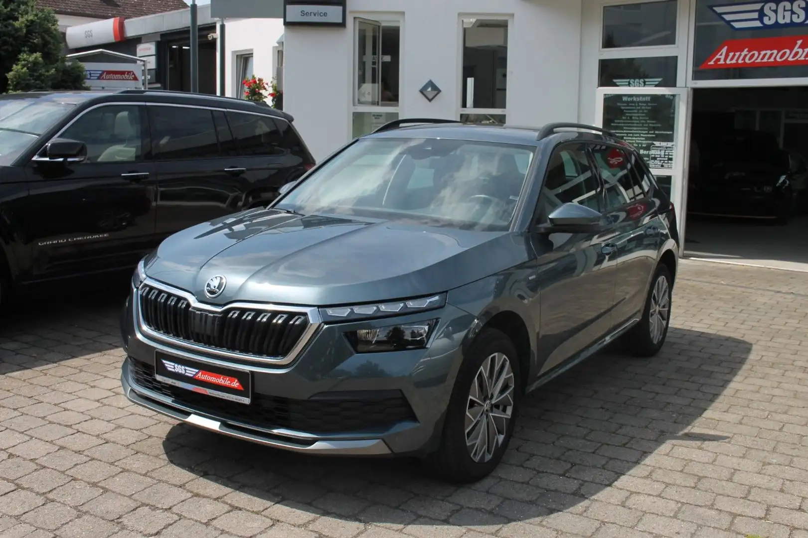 Skoda Kamiq Clever Gris - 1