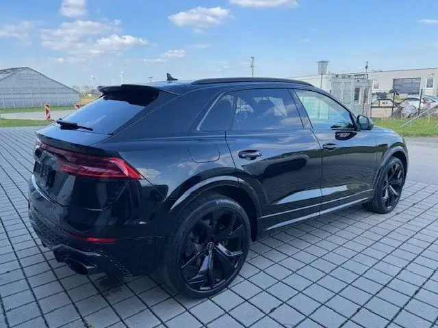 Audi Q8 4.0 TFSI Performance quattro Ansicht 1