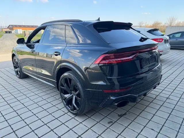 Audi Q8 4.0 TFSI Performance quattro Ansicht 6