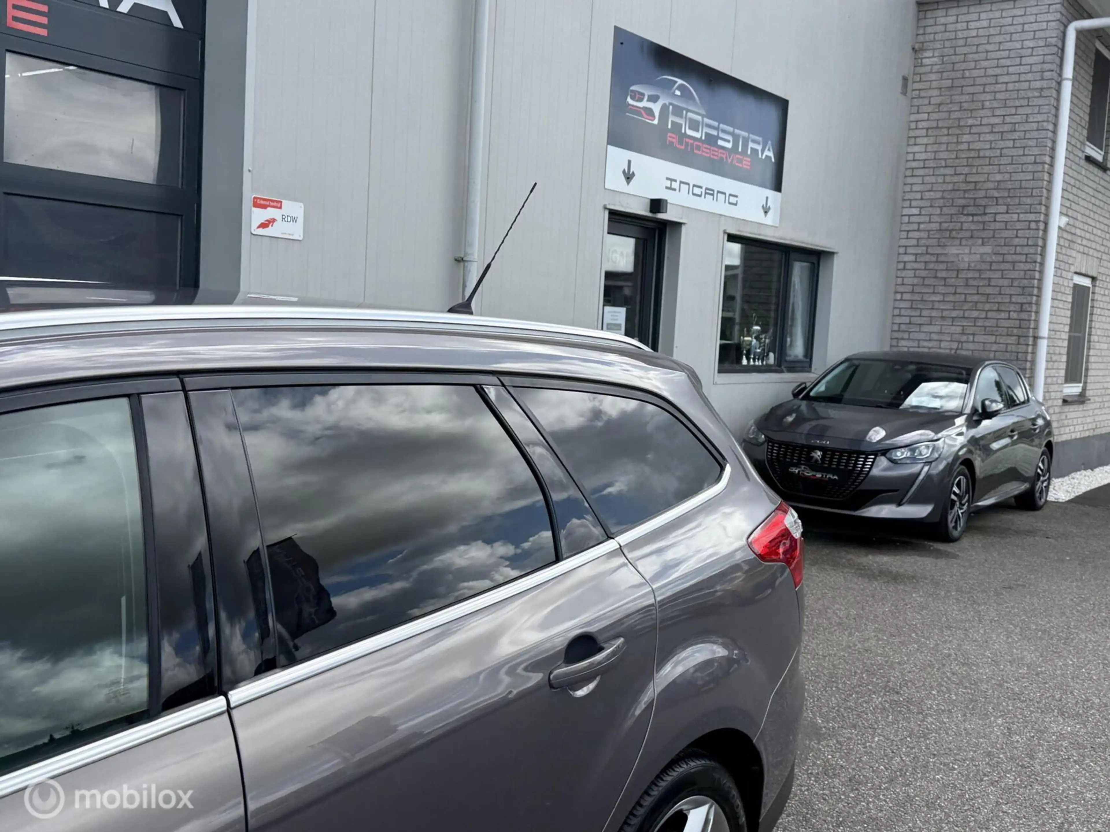 Ford Focus Wagon 1.6 EcoBoost Titanium Camera Trekhk 150pk! — photo 30