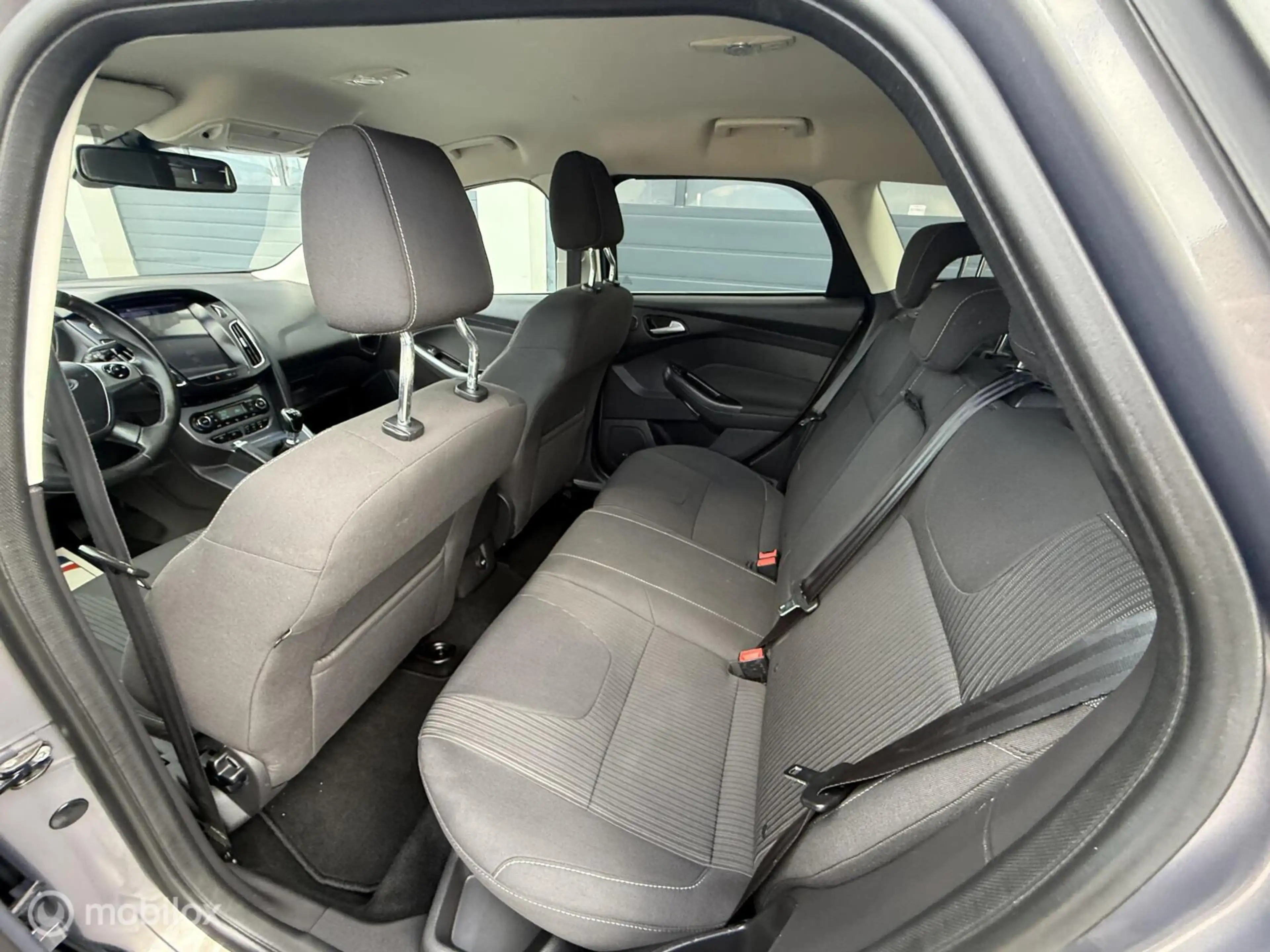 Ford Focus Wagon 1.6 EcoBoost Titanium Camera Trekhk 150pk! — photo 32