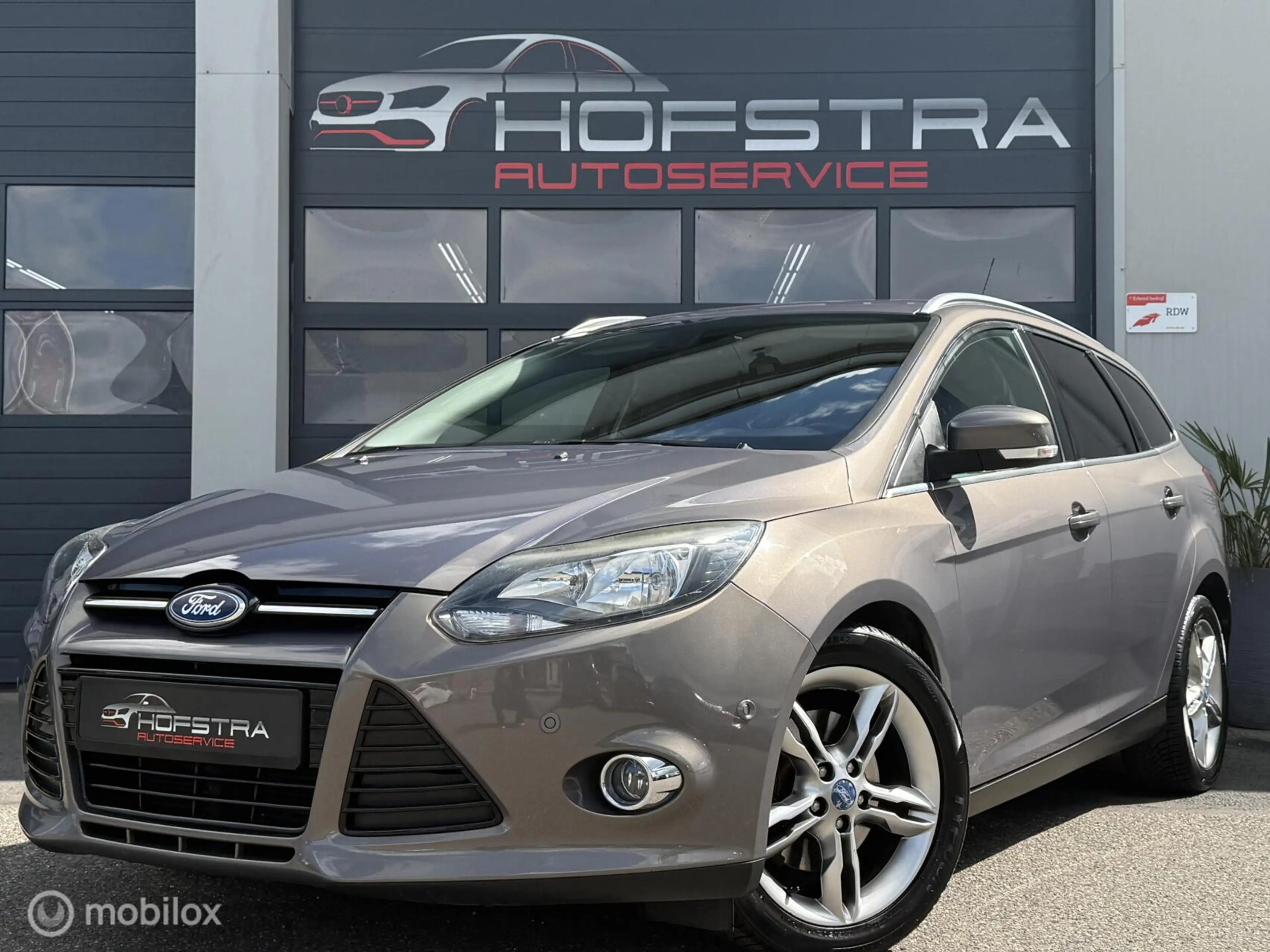 Ford Focus Wagon 1.6 EcoBoost Titanium Camera Trekhk 150pk! — photo 23
