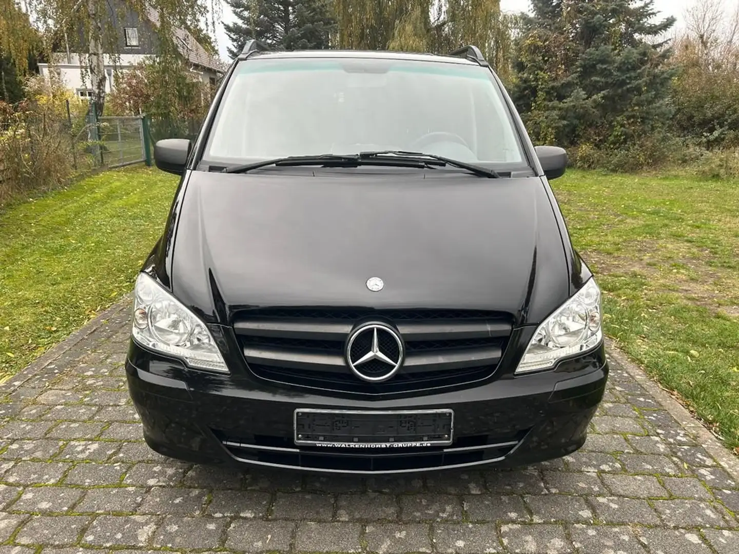 Mercedes-Benz Vito MERCEDES VITO 3 (2) 113 4MATIC BLUEFFICIENCY 9 pl Noir - 1