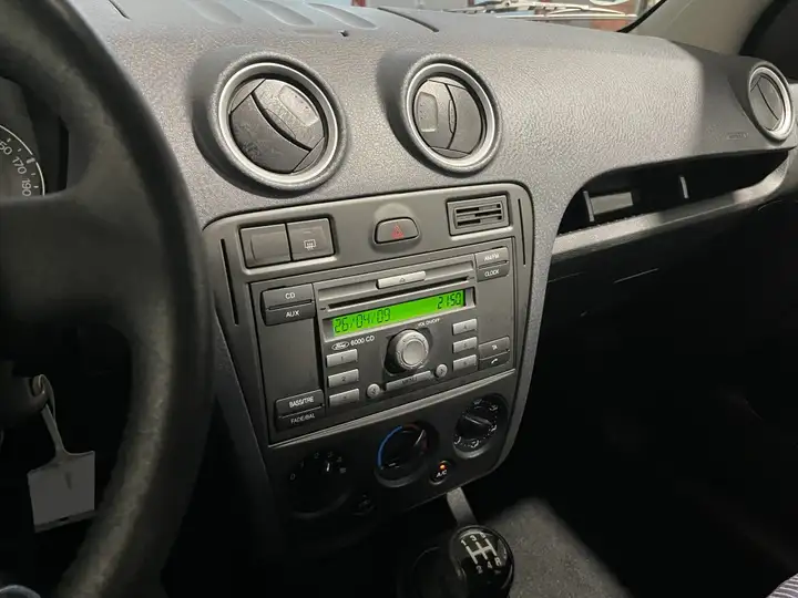 Ford Fusion 1.4 Ambiente 2009, foto 6