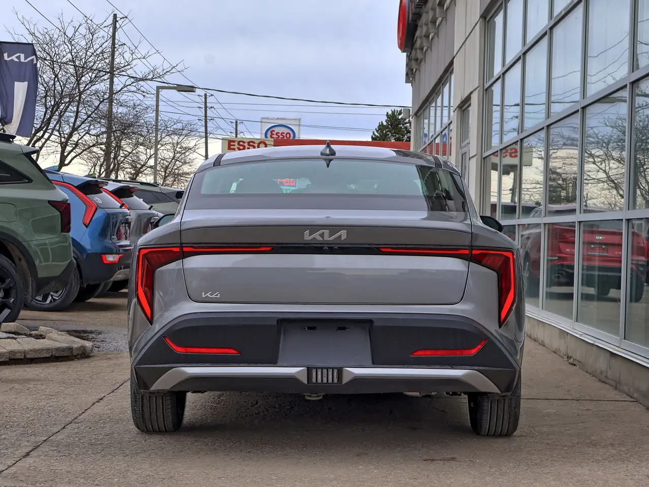 Kia K4 снимка Kia K4