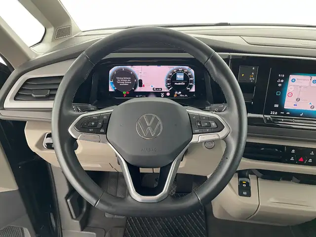 Volkswagen Multivan view 15