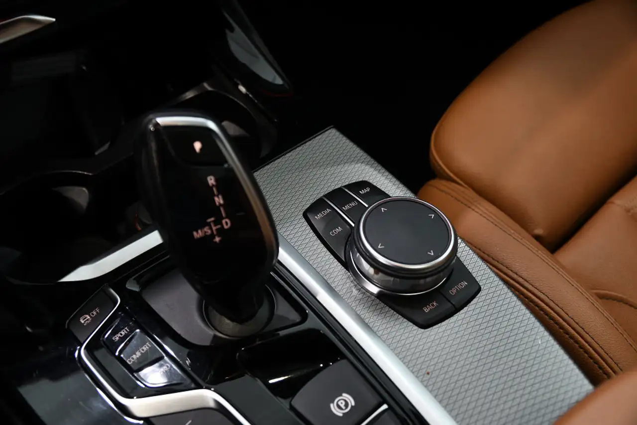 BMW X3 снимка BMW X3