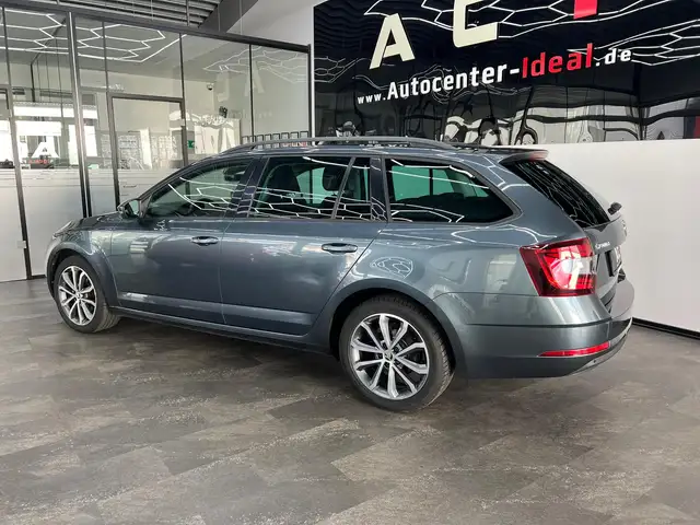Skoda Octavia view 9