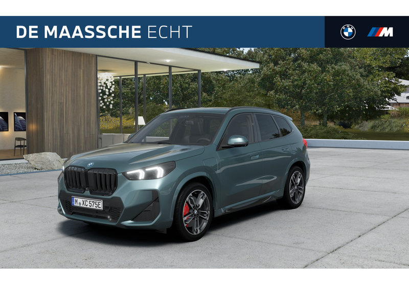 BMW X1 xDrive25e M Sport Automaat / Trekhaak / Panoramada