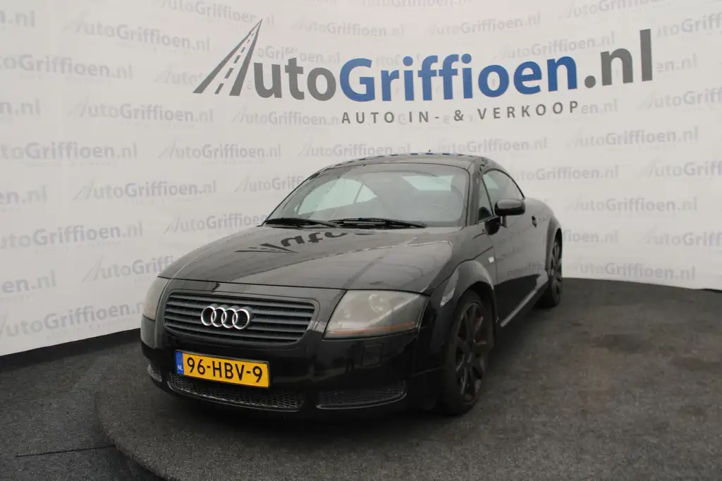 Audi TT 2000 из Европы — купить под ключ