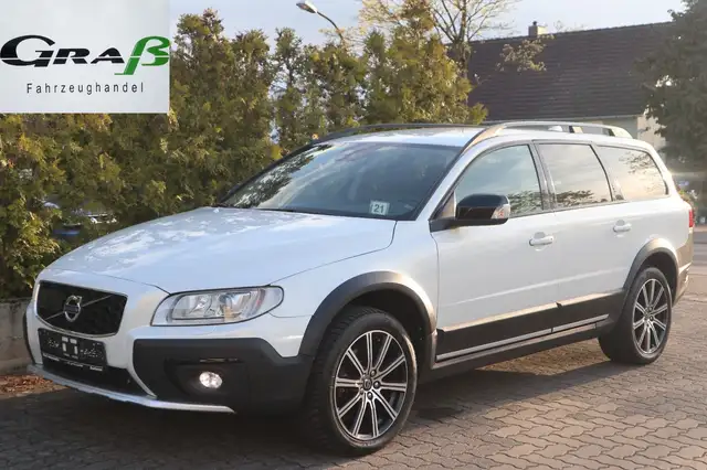 Volvo XC70 D5 AWD Linje Svart (DE/2.Hd/Unfallfrei/SH)